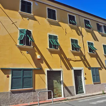 Casa Azzurra * 莱里奇